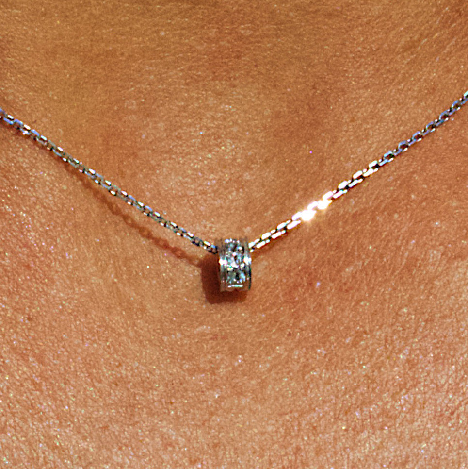 Collier “Gramme”, Or Blanc, Topazes