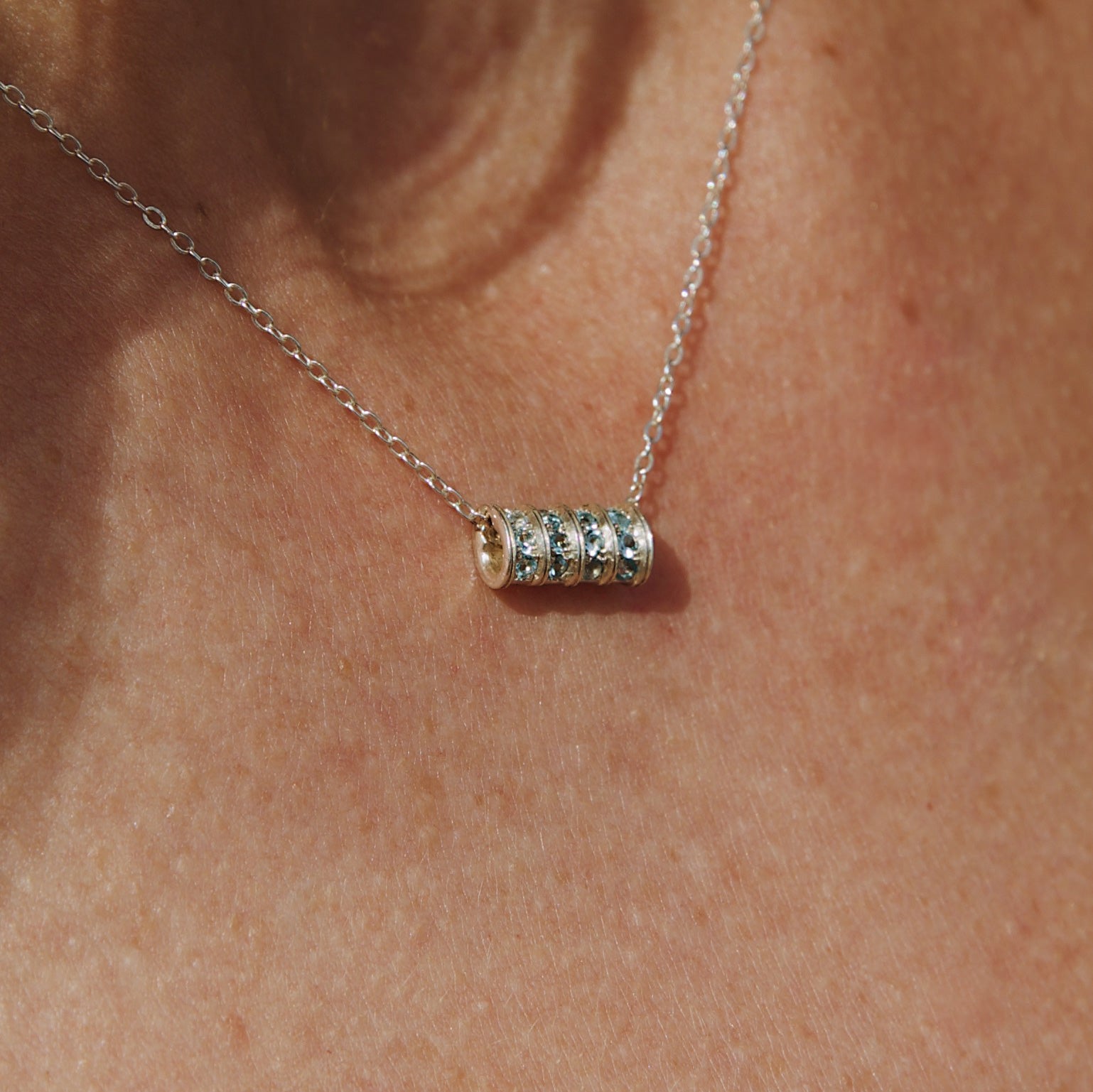 Collier “4 Grammes”, Or Blanc, Topaze