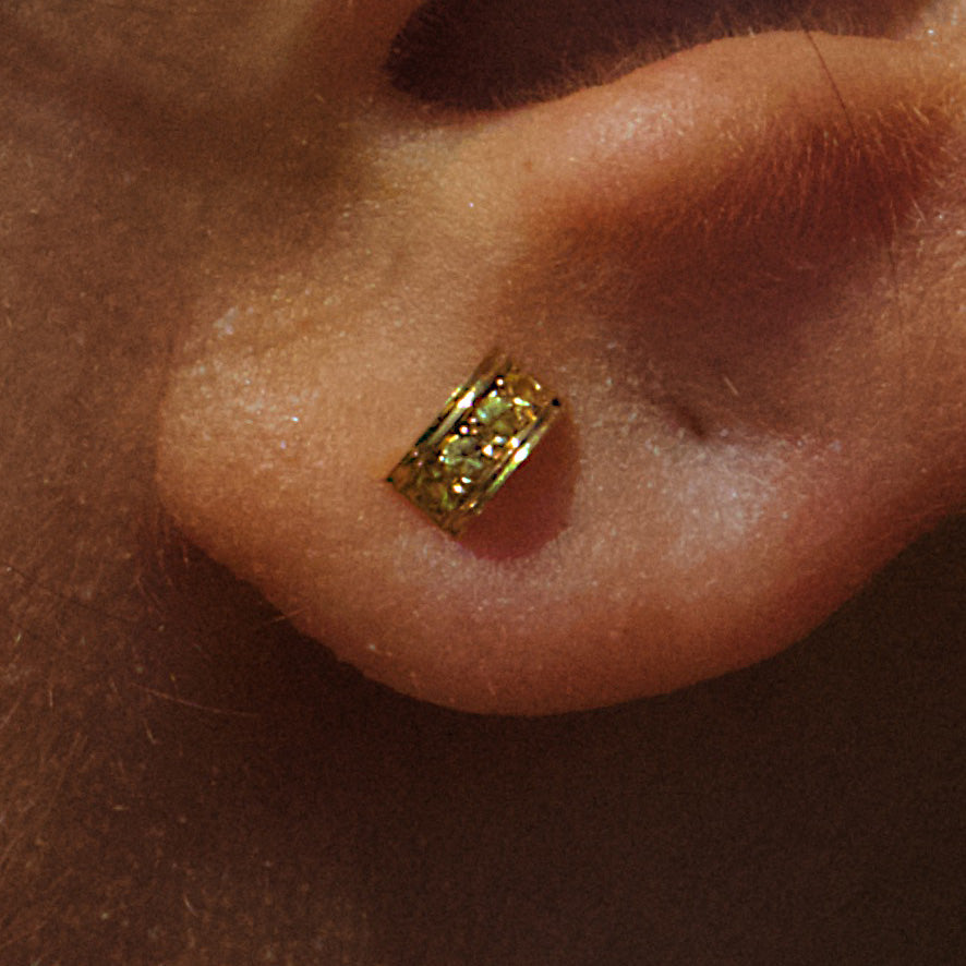 Boucles “Gramme”, Or Jaune, Saphir Jaune