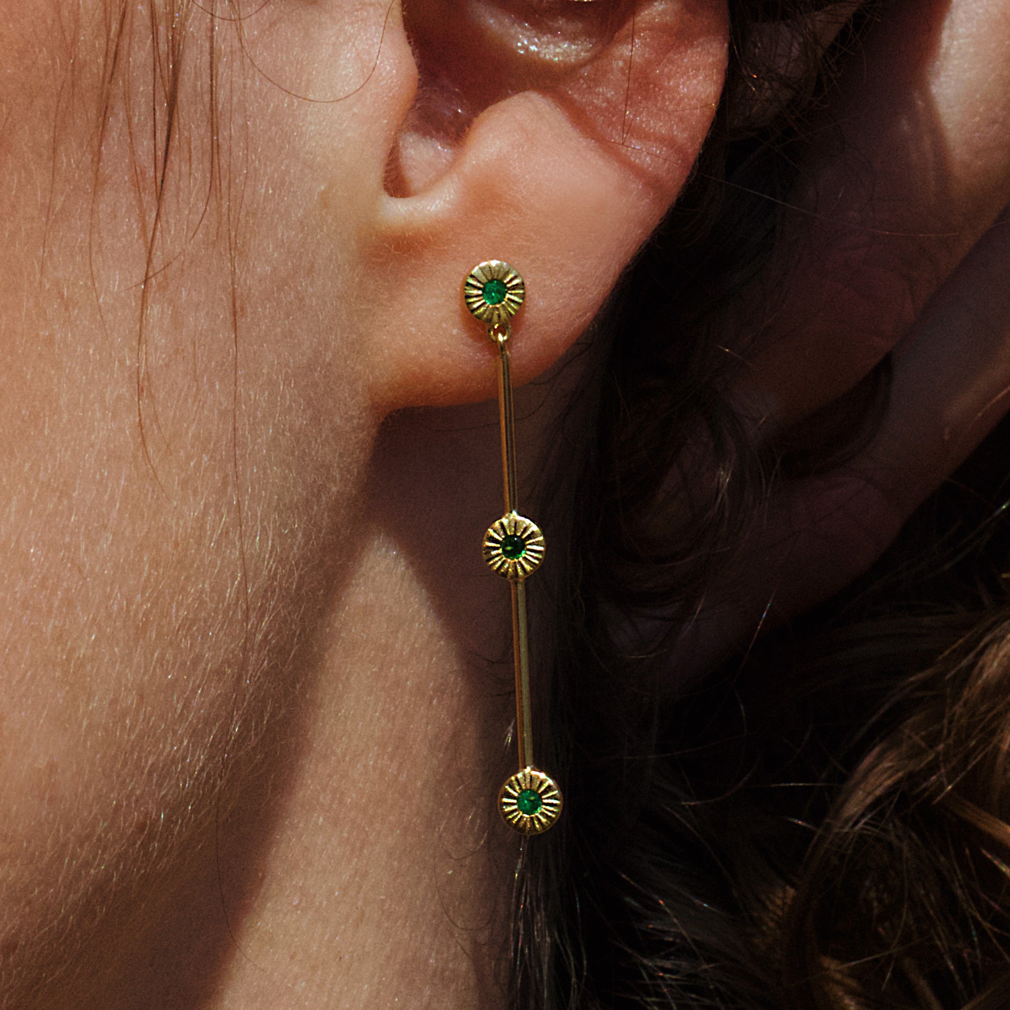 Boucles Majorette “Diatomée”, Or Jaune, Tsavorite