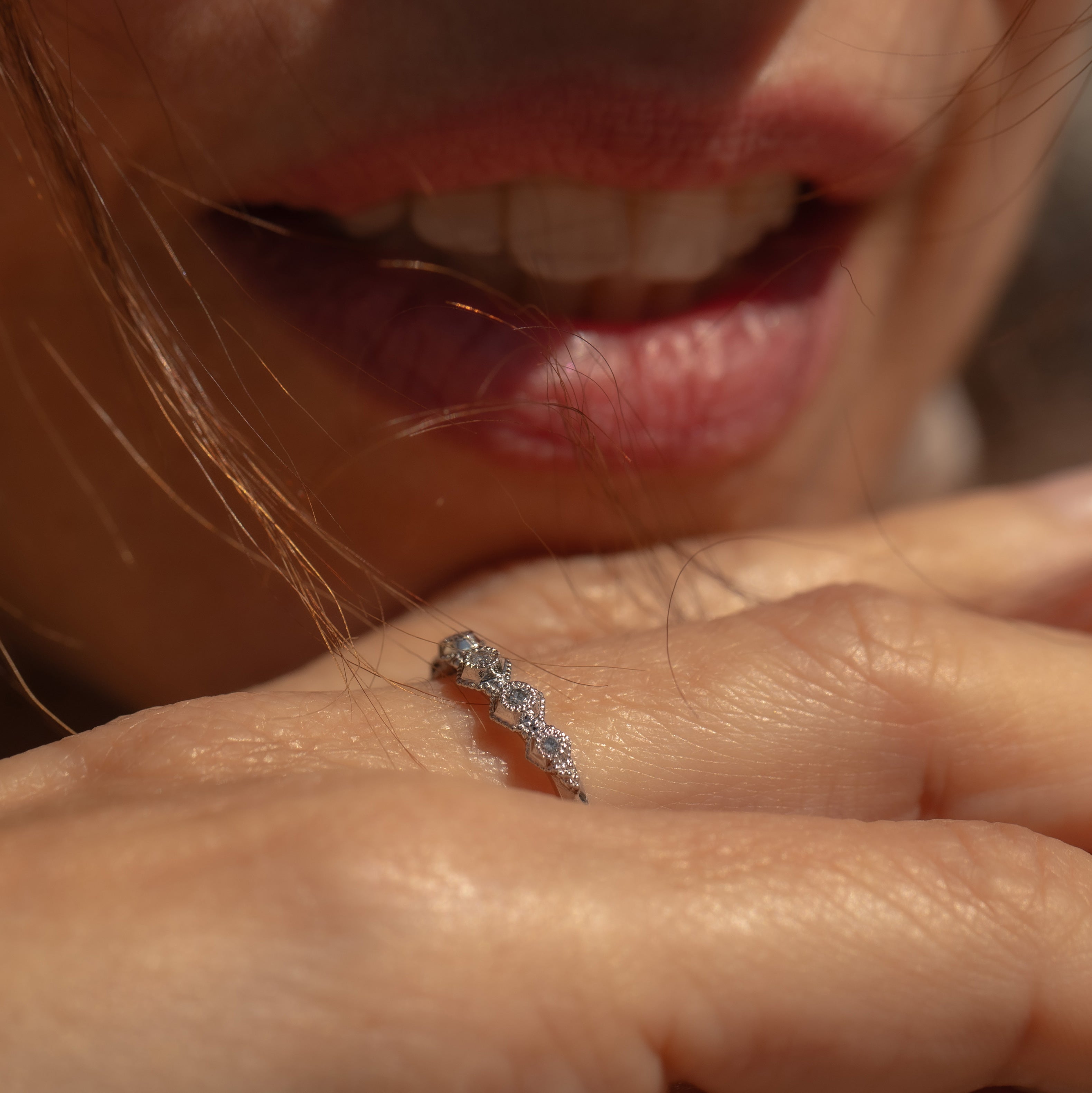 Alliance Stellaire, Or blanc, diamants