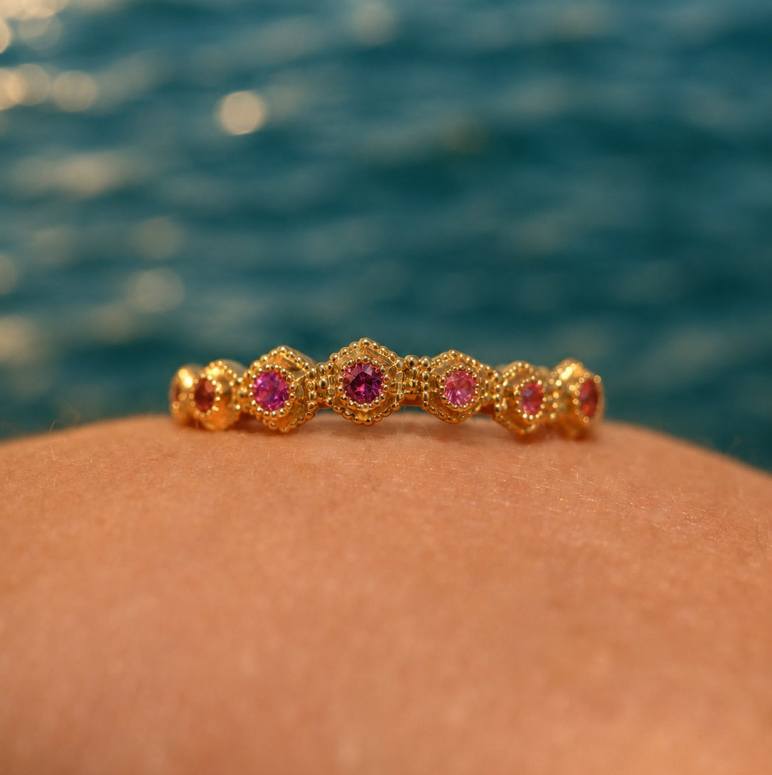 Bague Stellaire, Or, dégradé rubis, saphirs, grenats