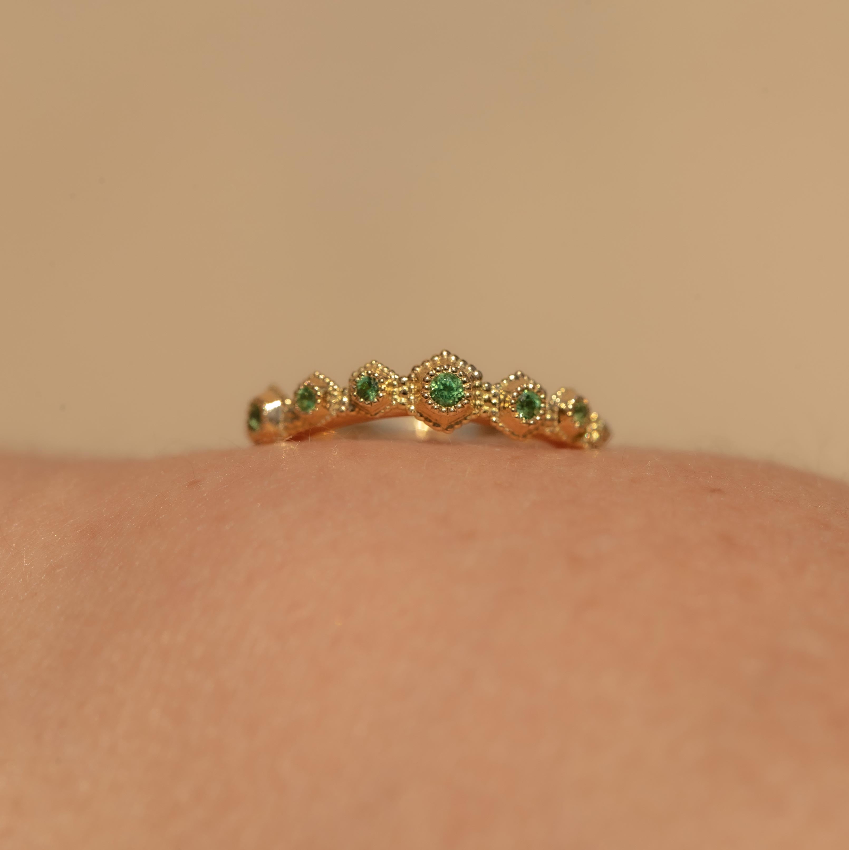 Bague Stellaire, Or, Tsavorites Intensité 1