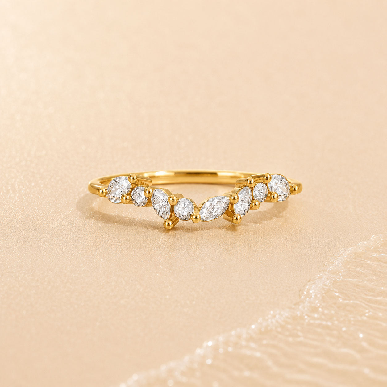 Cocktail Ring n°1, Gold, Diamonds