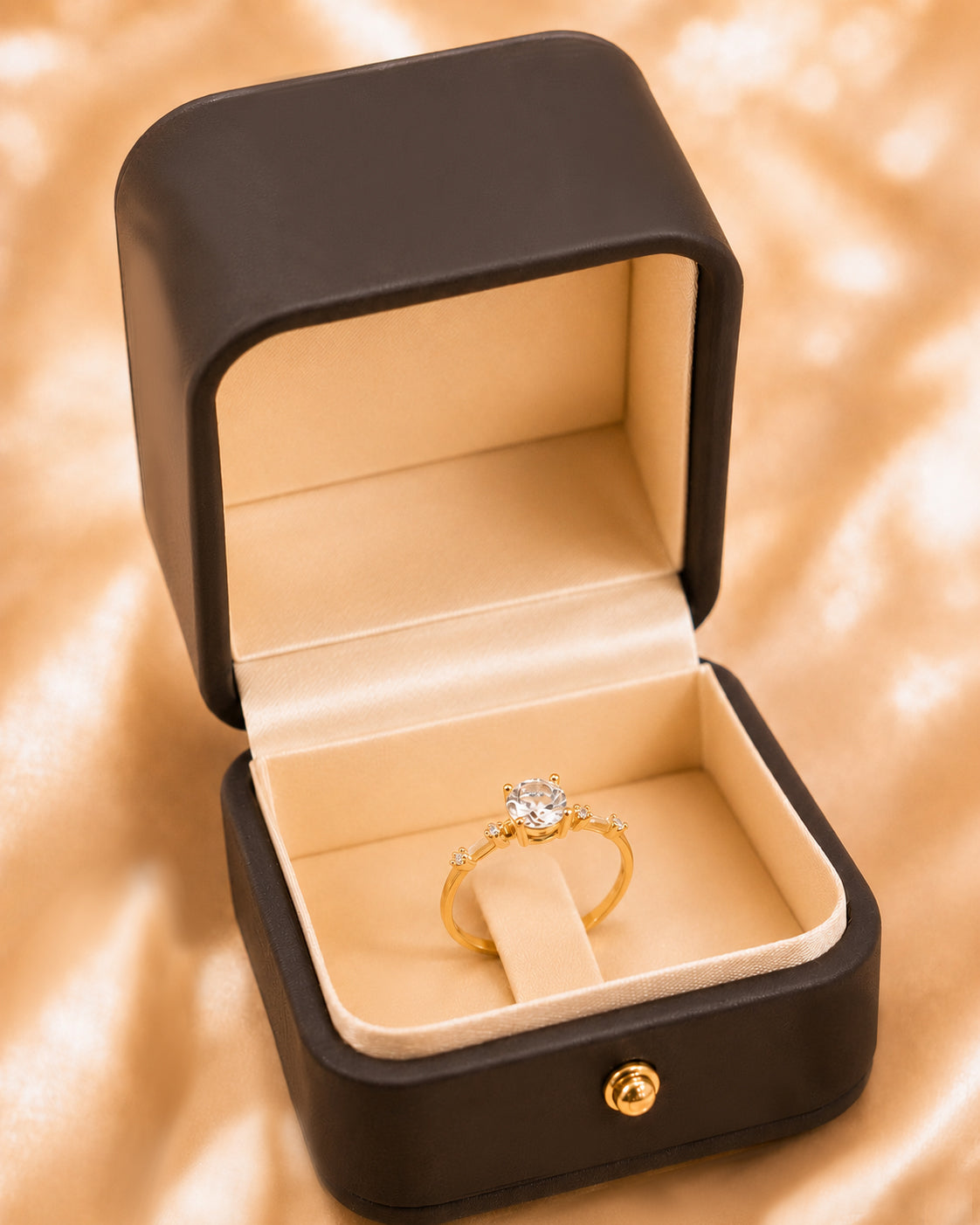 Marine, Diamants, Or
