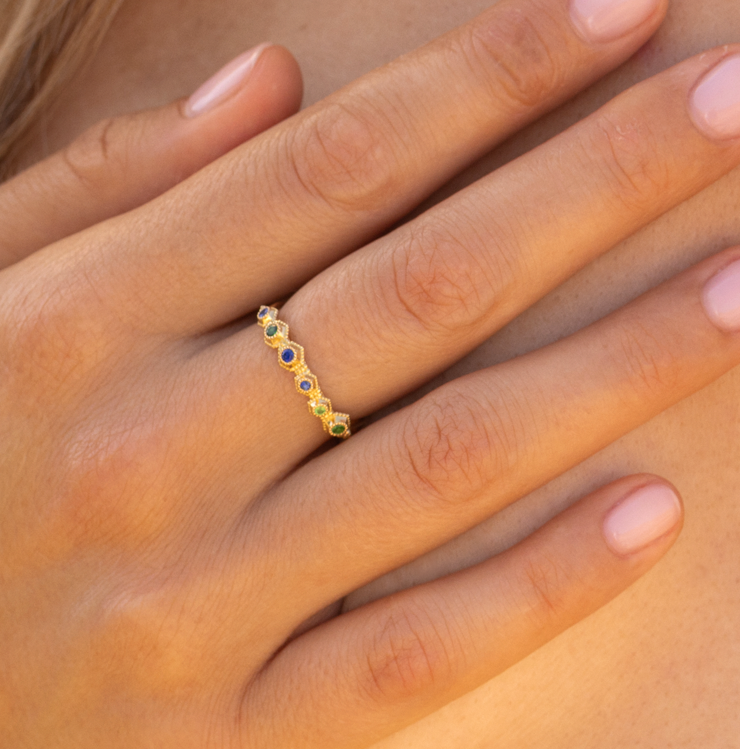 Stellar Ring, Blue Sapphire and Tsavorite Gradient