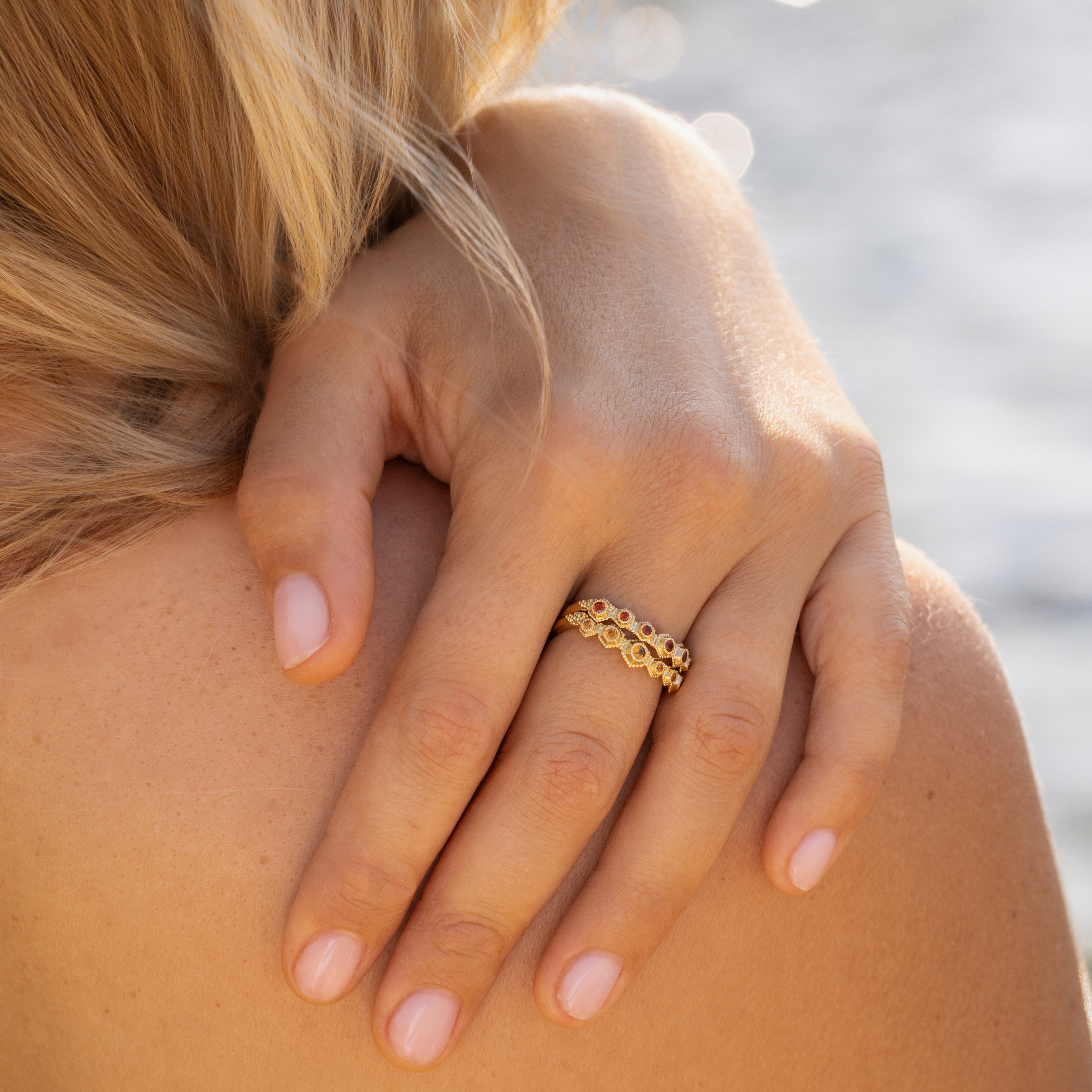 Bague Stellaire, Or, Grenat Spessartite Intensité 1